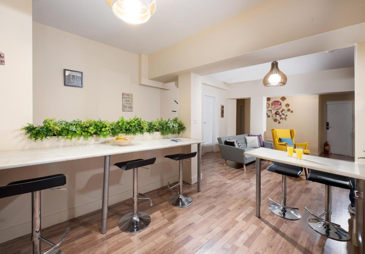 Апартаменты Enattica Syntagma Living Афины Экстерьер фото