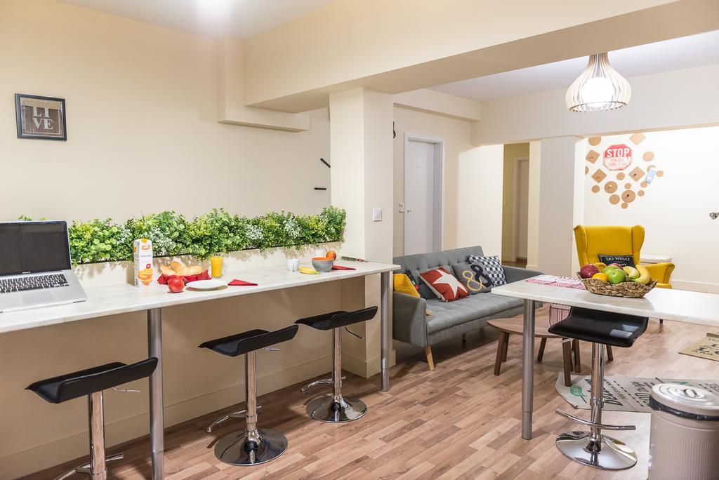 Апартаменты Enattica Syntagma Living Афины Экстерьер фото